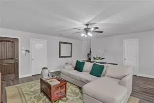 6808 Topaz Dr, Greenville, TX 75402 - Photo 9