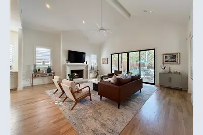 6537 Trammel Drive, Dallas, TX 75214 - Photo 13