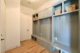 6537 Trammel Dr, Dallas, TX 75214 - Photo 31