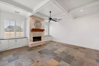 916 Riviera Drive, Mansfield, TX 76063 - Photo 15