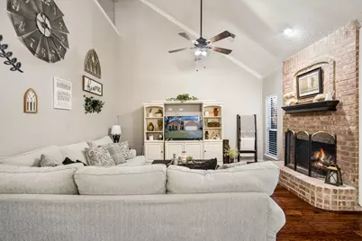 2313 Sunflower Lane, Flower Mound, TX 75028 - Photo 9