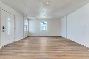 3455 Kellogg Ave, Dallas, TX 75216 - Photo 3