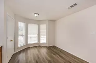 10836 Deauville Cir N, Fort Worth, TX 76108 - Photo 5