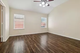 2060 Falls Creek Dr, Little Elm, TX 75068 - Photo 13