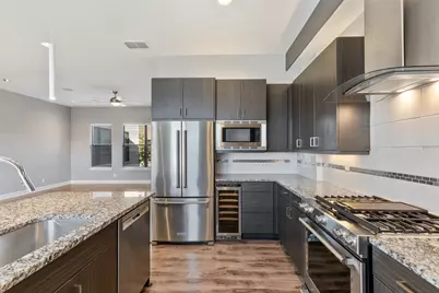 1801 Annex Avenue #403, Dallas, TX 75204 - Photo 3