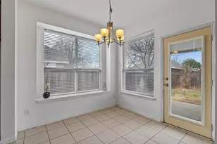 2617 Hollow Ridge Dr, Denton, TX 76210 - Photo 9