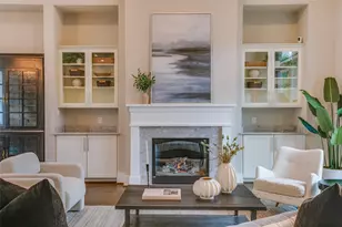 381 E Greenbriar Ln, Dallas, TX 75203 - Photo 5