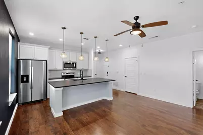 800 S Welch Street #208, Denton, TX 76201 - Photo 3