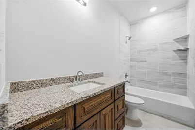 306 Lewis Street, Cleburne, TX 76031 - Photo 13