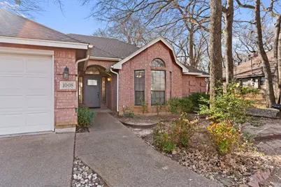 1008 Oak Valley Road, Burleson, TX 76028 - Photo 29