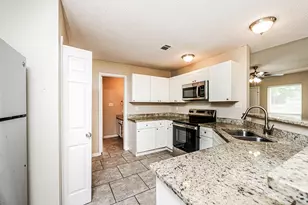 1401 Del Rio Dr, Mesquite, TX 75149 - Photo 5