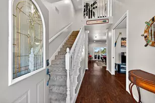 100 Mohawk Cove, Lake Kiowa, TX 76240 - Photo 15