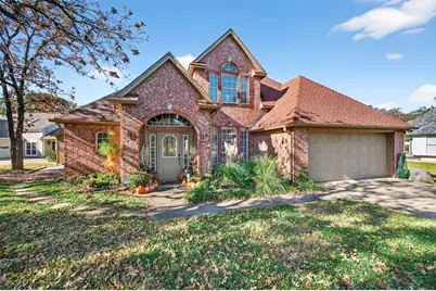 100 Mohawk Cove, Lake Kiowa, TX 76240 - Photo 3