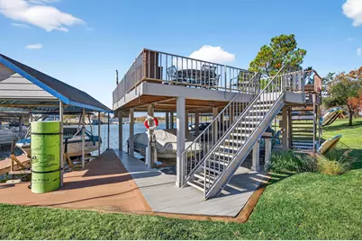 100 Mohawk Cove, Lake Kiowa, TX 76240 - Photo 29