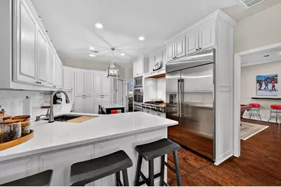 100 Mohawk Cove, Lake Kiowa, TX 76240 - Photo 13