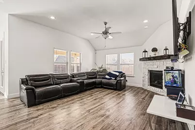 905 Hutson Drive, Royse City, TX 75189 - Photo 9