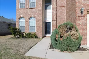 2041 Apple Dr, Little Elm, TX 75068 - Photo 3