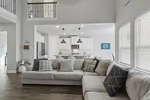 5621 Salt Springs Dr, Fort Worth, TX 76179 - Photo 15