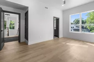 912 Brookwood Dr, Dallas, TX 75224 - Photo 23