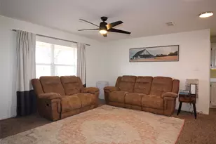 520 N 5th Ave, Munday, TX 76371 - Photo 7