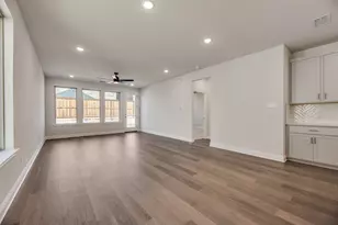 152 Ashbrook St, Little Elm, TX 75068 - Photo 9