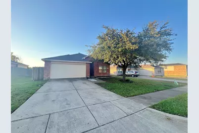 321 Briar Oaks Drive, Royse City, TX 75189 - Photo 1