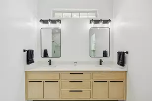 503 N Peak St, Dallas, TX 75246 - Photo 17