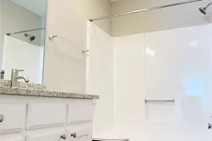 5710 Ranchogrande Dr, Arlington, TX 76017 - Photo 9