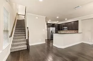 7915 Parkwood Blvd, Plano, TX 75024 - Photo 11