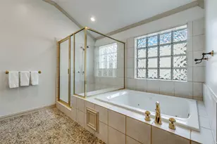 8623 Royalbrook Ct, Dallas, TX 75243 - Photo 17