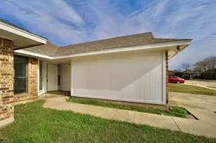 1014 Willowbrook Trail, Carrollton, TX 75006 - Photo 3