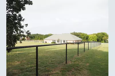 4763 Red Oak Circle, Aubrey, TX 76227 - Photo 9