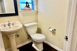 6917 Bennington Dr, Watauga, TX 76148 - Photo 9