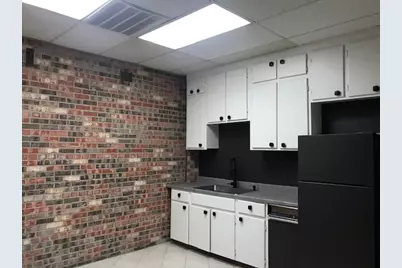 1725 S Austin Avenue, Denison, TX 75020 - Photo 9