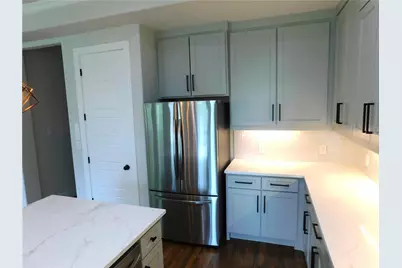 1702 Seevers Avenue, Dallas, TX 75216 - Photo 9