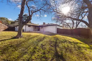 10505 Silverock Dr, Dallas, TX 75218 - Photo 29