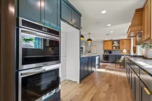 10505 Silverock Dr, Dallas, TX 75218 - Photo 17