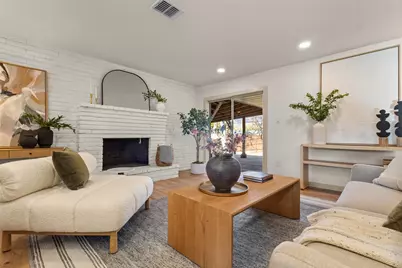 10505 Silverock Drive, Dallas, TX 75218 - Photo 9