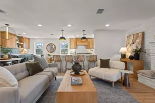 10505 Silverock Dr, Dallas, TX 75218 - Photo 5