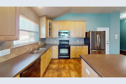 3251 Torio, Grand Prairie, TX 75054 - Photo 5