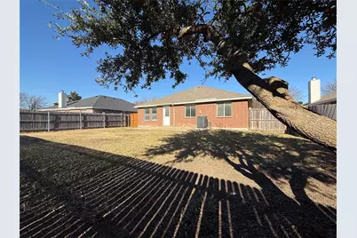 3251 Torio, Grand Prairie, TX 75054 - Photo 21