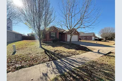 3251 Torio, Grand Prairie, TX 75054 - Photo 3