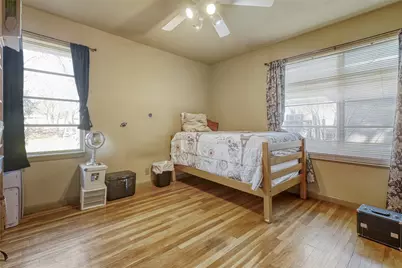 707 Cozby Street N, Benbrook, TX 76126 - Photo 19