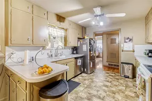 707 Cozby St N, Benbrook, TX 76126 - Photo 13