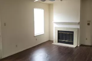 1741 Crest Grove Dr, Arlington, TX 76012 - Photo 7