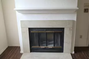 1741 Crest Grove Dr, Arlington, TX 76012 - Photo 3