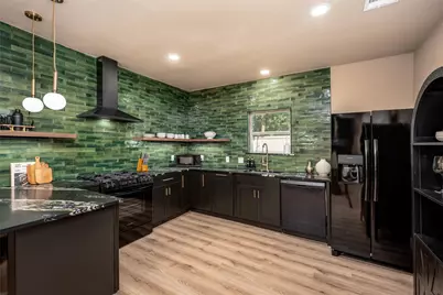 809 W Lamar Street, McKinney, TX 75069 - Photo 9