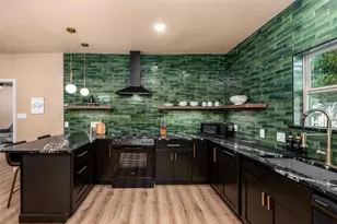 809 W Lamar St, McKinney, TX 75069 - Photo 11