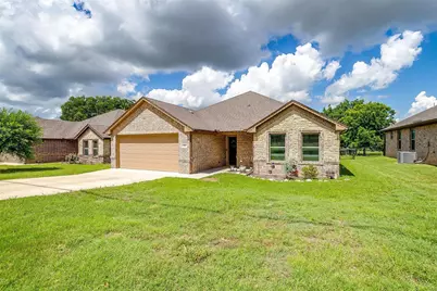 505 N Avenue E, Springtown, TX 76082 - Photo 5
