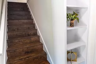 10872 Caprock Cir, Dallas, TX 75218 - Photo 13